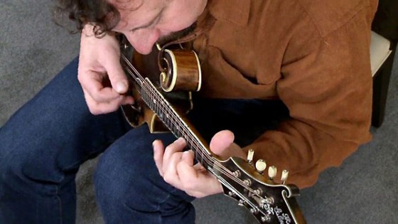 Lynda - Mandolin Lessons with Mike Marshall: 2 Soloing Ideas and Kickoffs TUTORiAL